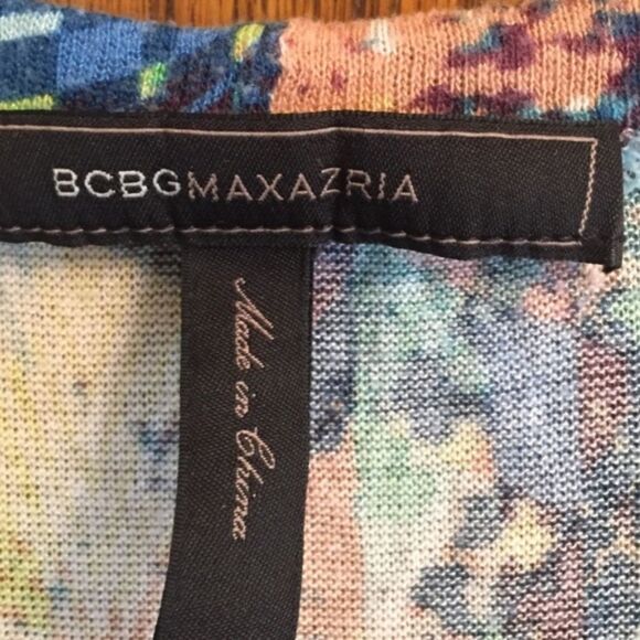 BCBG teal base color multi-pattern thin blouse, long sleeves, Great shape, Large - Picture 6 of 7